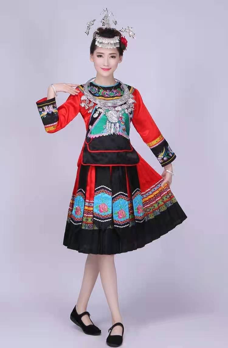 永州侗族服饰