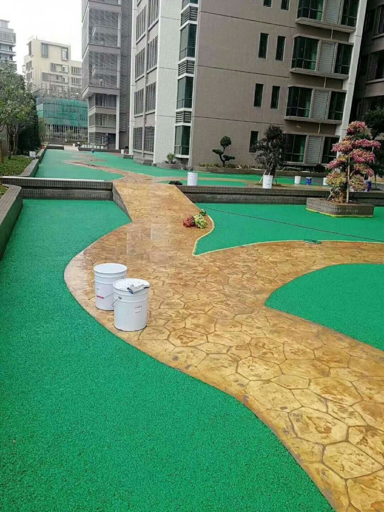 壓模地坪