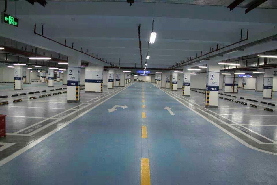 北海東旭華庭地下室車庫地坪