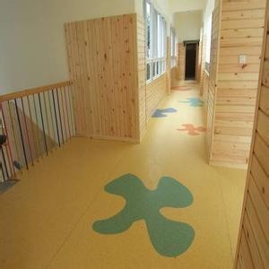 高密大新幼儿园pvc地板