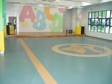 扬中幼儿园PVC地板工程