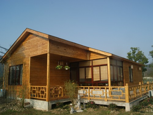 钦州防腐木木屋