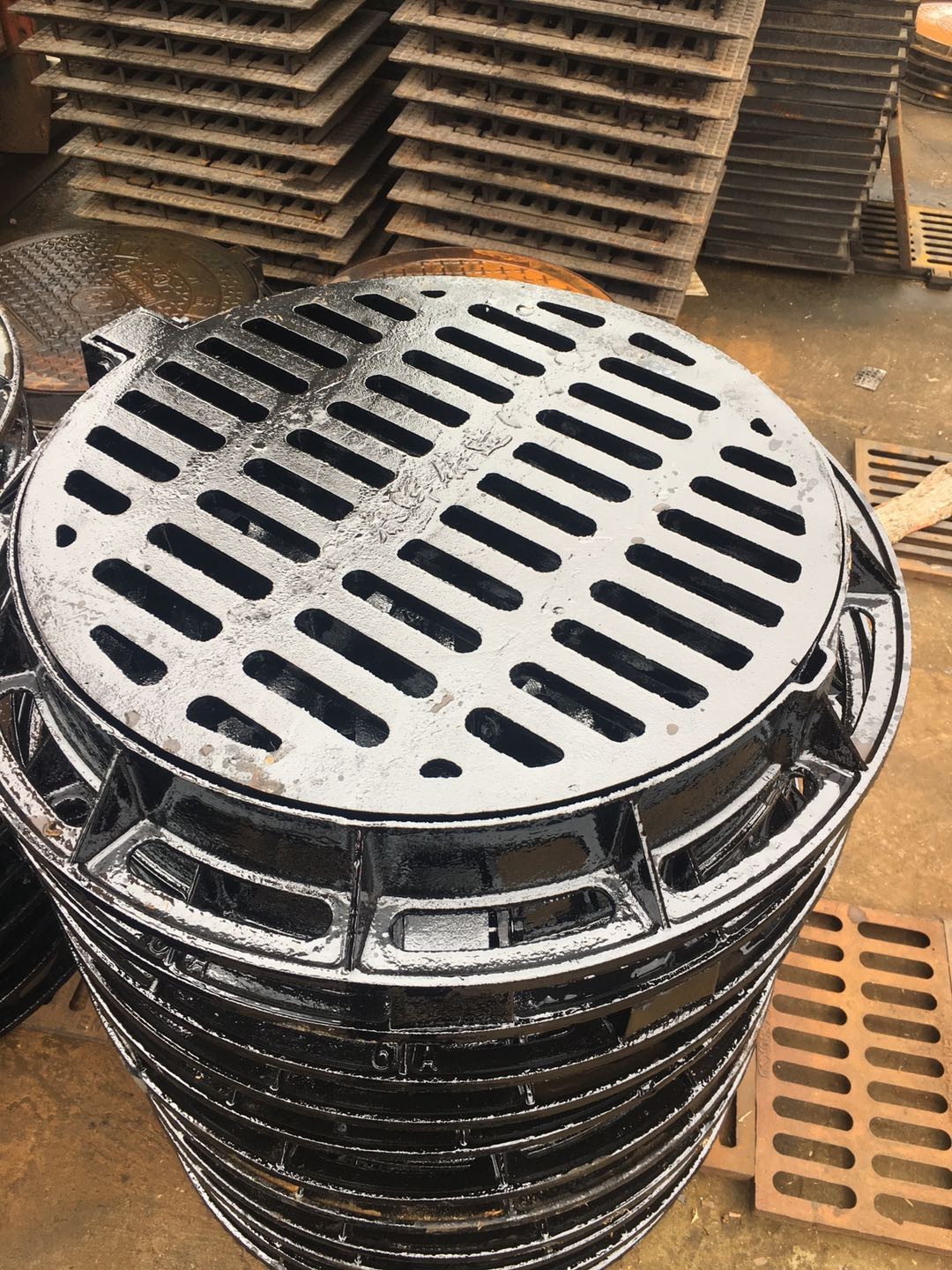 不同的井盖有不同的承载能力