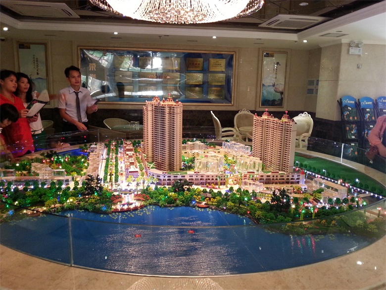  广汇-东湖城沙盘模型
