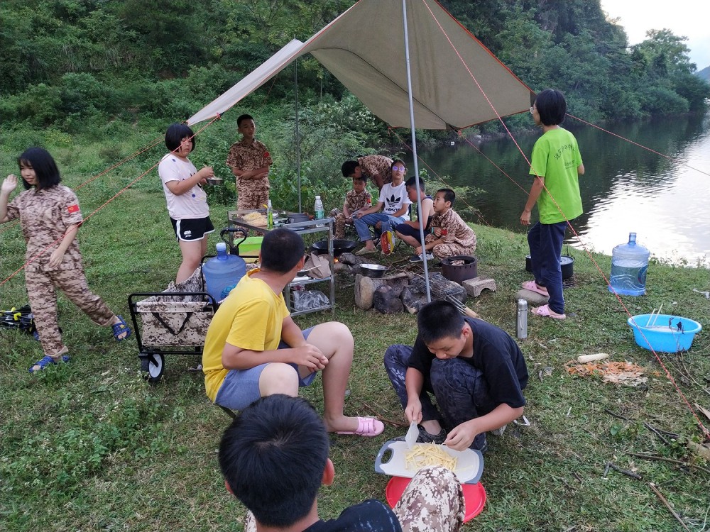 夏令营