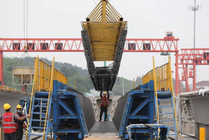 廣西路橋平馬高速20m箱梁.jpg