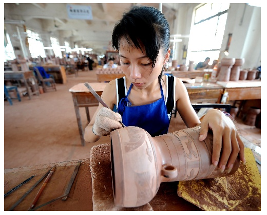钦州坭兴陶艺有限公司全部的传统工艺流程都对外开放