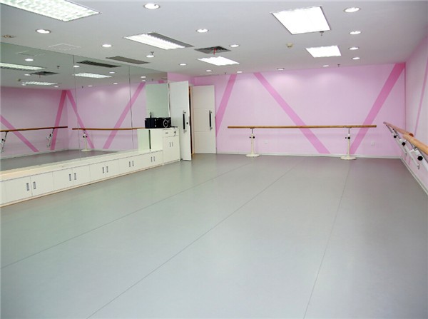舞蹈练习室环境