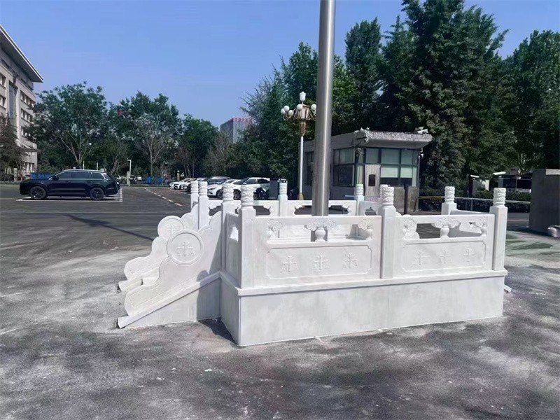 汉白玉栏杆