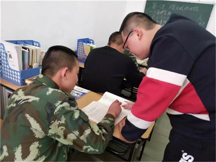 ABUIABACGAAg5pGc0wUorsytuAQw4AM46AI