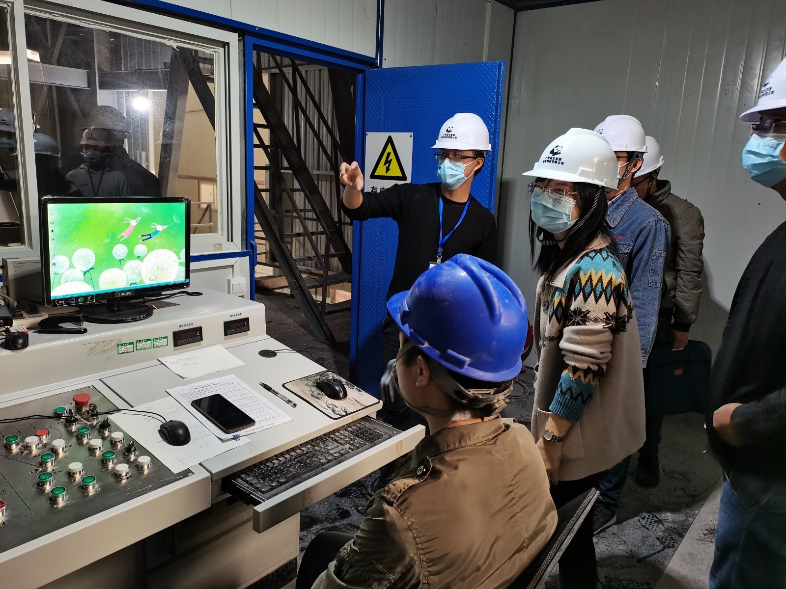 区领导来厂指导工作