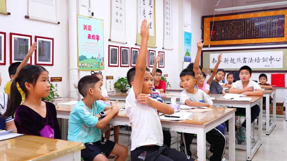 思有为书画教育课堂现场照片