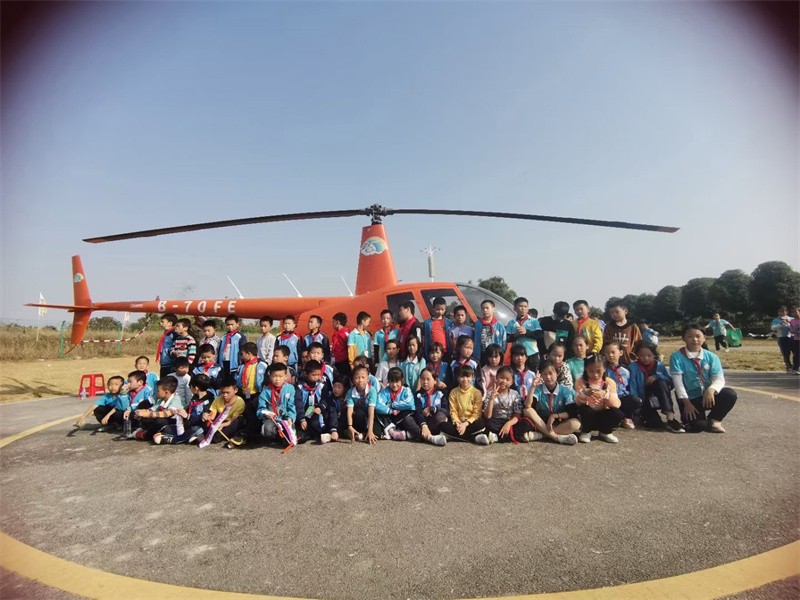 学校成立十周年校庆