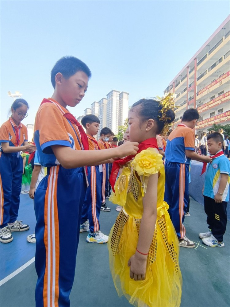 学校成立十周年校庆