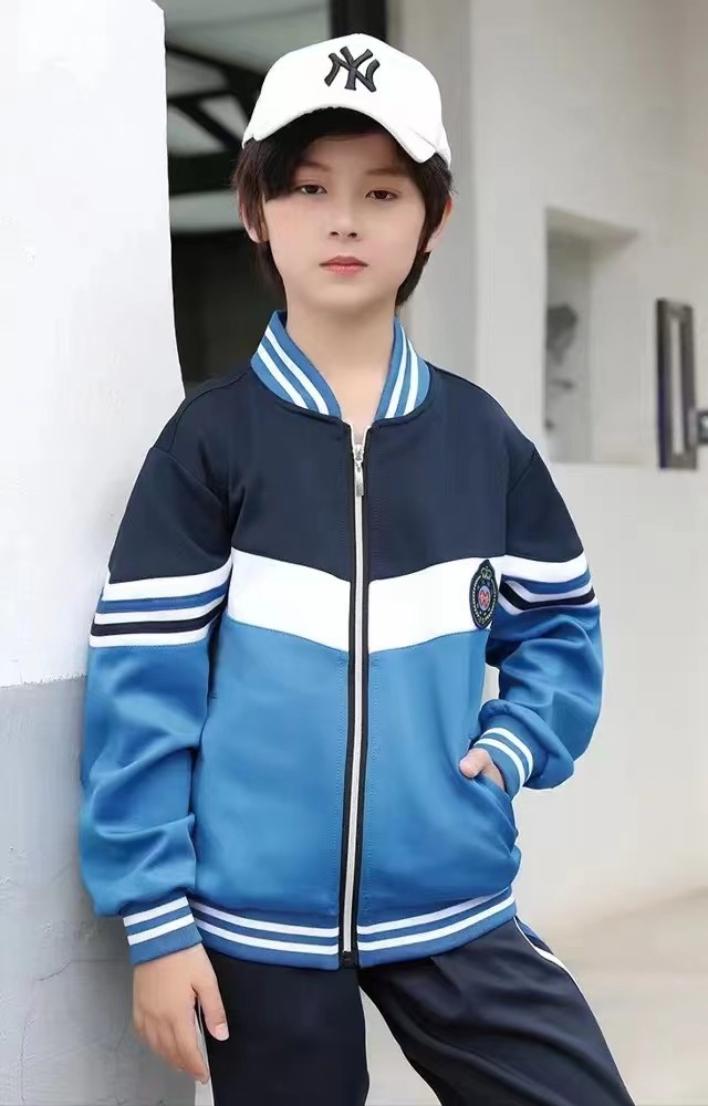 广西小学生校服_中小学生校服_南宁市华之润服装有限责任公司