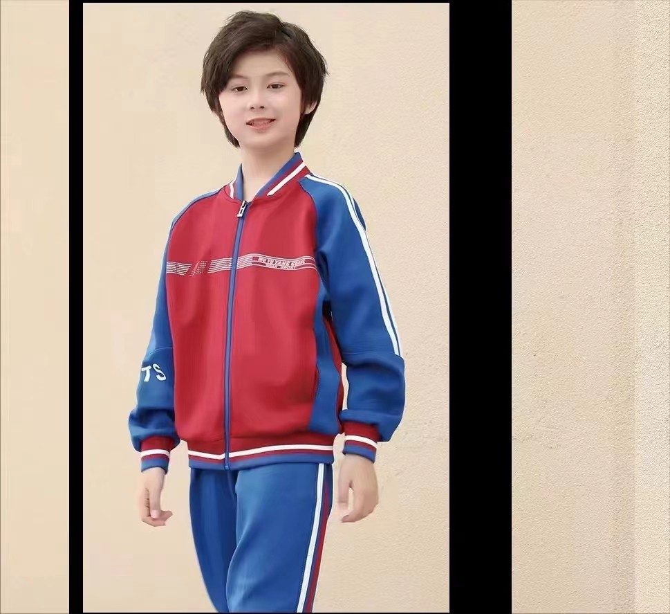柳州小学生校服_中小学生校服_南宁市华之润服装有限责任公司